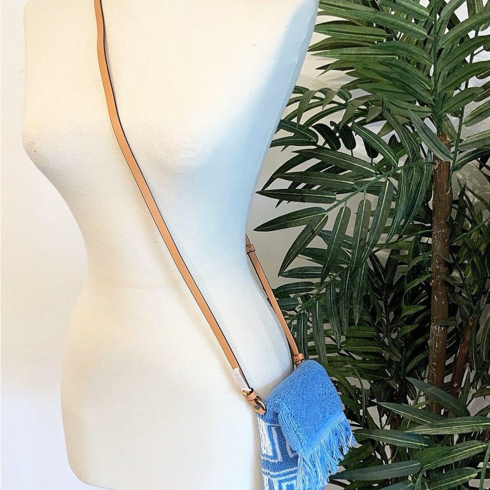 NWT Tory Burch TTowel Terry Cloth Phone Crossbody bag - Picture 3 of 8